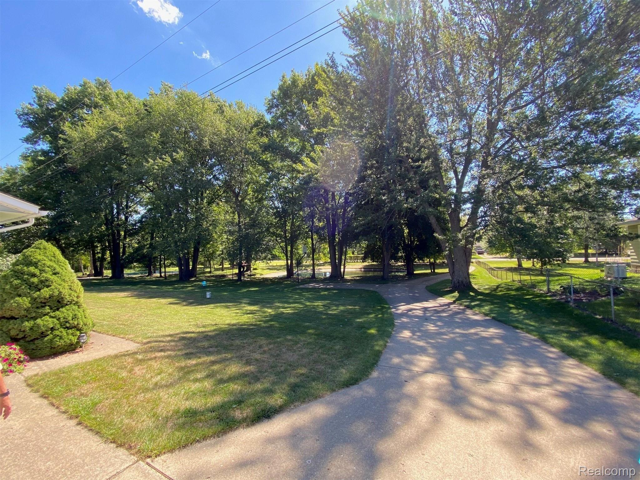5278 Coldwater Road Columbiaville, MI 48421 - Photo 4 of 38 13BA75F9-2CA5-44D1-BA08-F13D67BF0D1D.JPG