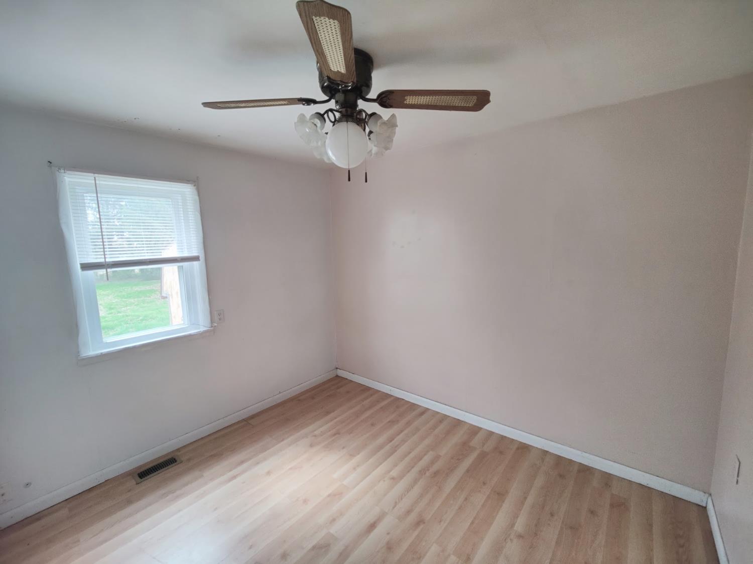 4204 Bath Road Brookville, IN 47012 - Photo 3 of 21