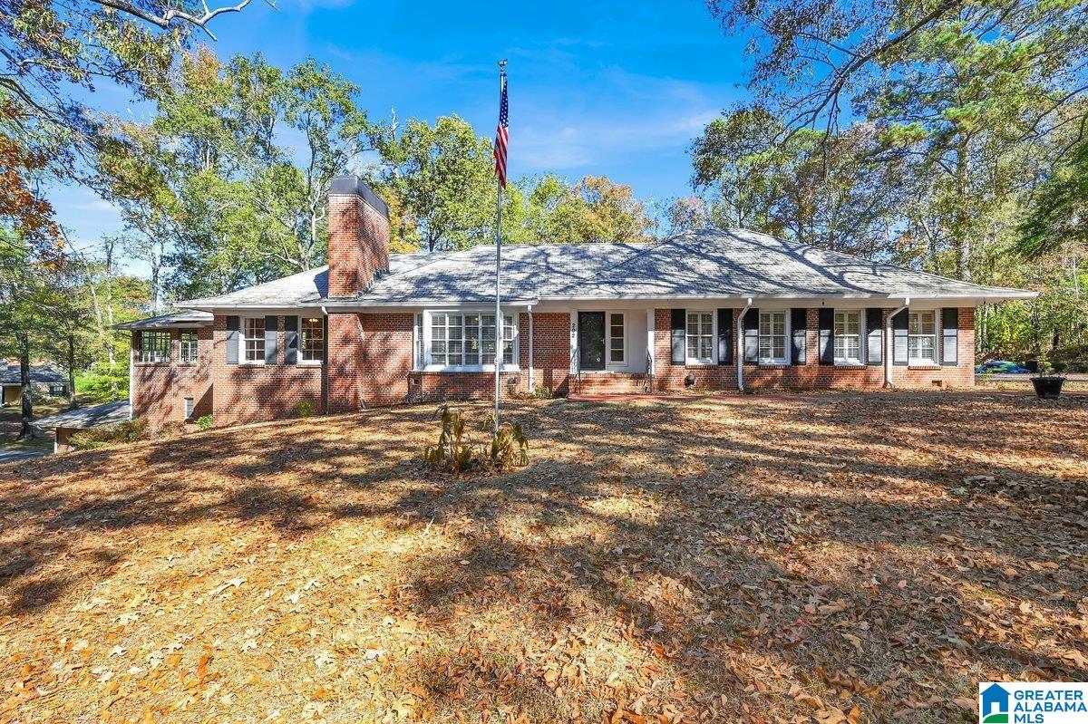 202 Crest Circle South Jasper, AL 35501 - Photo 1 of 53