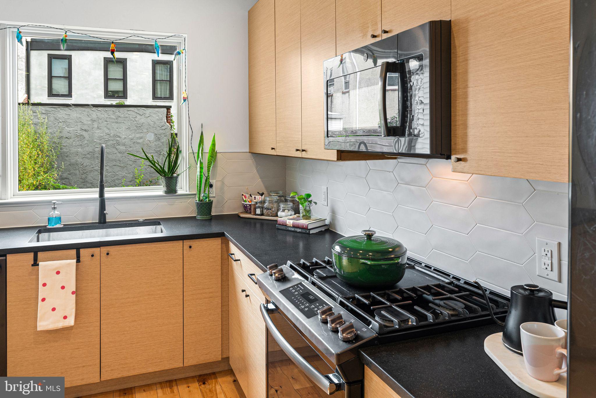 2031 East Firth Street Philadelphia, PA 19125 - Photo 12 of 44 Gallery Image 12