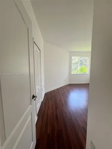 $385,000 | 7200 Northwest 177th Street, Unit 2067, Hialeah, FL 33015