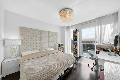 $1,895,000 | 2711 South Ocean Drive, Unit 1901, Hollywood, FL 33019