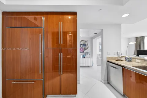 $1,895,000 | 2711 South Ocean Drive, Unit 1901, Hollywood, FL 33019
