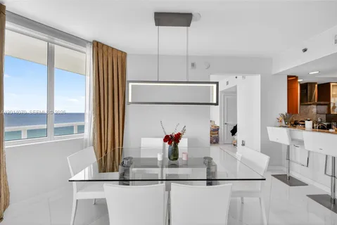 $1,895,000 | 2711 South Ocean Drive, Unit 1901, Hollywood, FL 33019