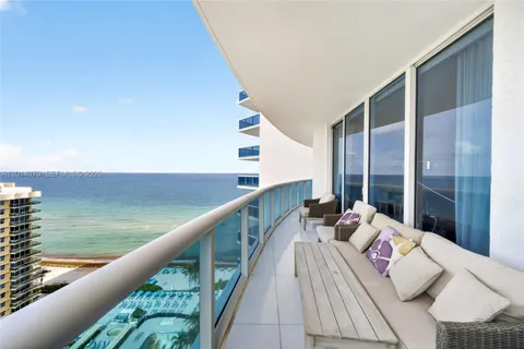 $1,895,000 | 2711 South Ocean Drive, Unit 1901, Hollywood, FL 33019