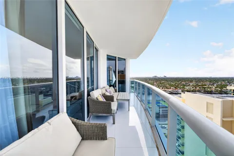 $1,895,000 | 2711 South Ocean Drive, Unit 1901, Hollywood, FL 33019