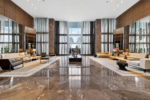 $1,895,000 | 2711 South Ocean Drive, Unit 1901, Hollywood, FL 33019