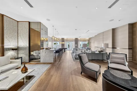 $1,895,000 | 2711 South Ocean Drive, Unit 1901, Hollywood, FL 33019