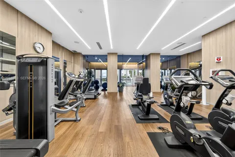 $1,895,000 | 2711 South Ocean Drive, Unit 1901, Hollywood, FL 33019