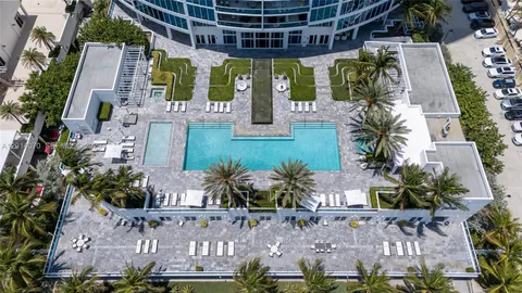$1,895,000 | 2711 South Ocean Drive, Unit 1901, Hollywood, FL 33019