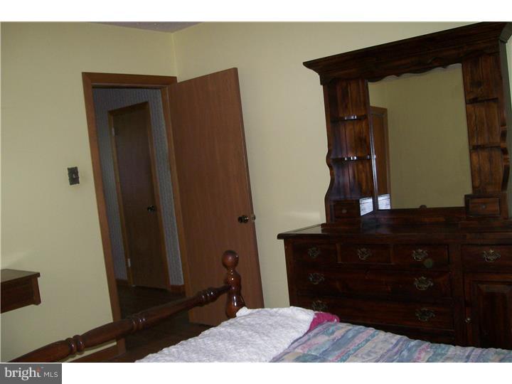 9414 Academy Road Philadelphia, PA 19114 - Photo 10 of 24 Bedroom - Main