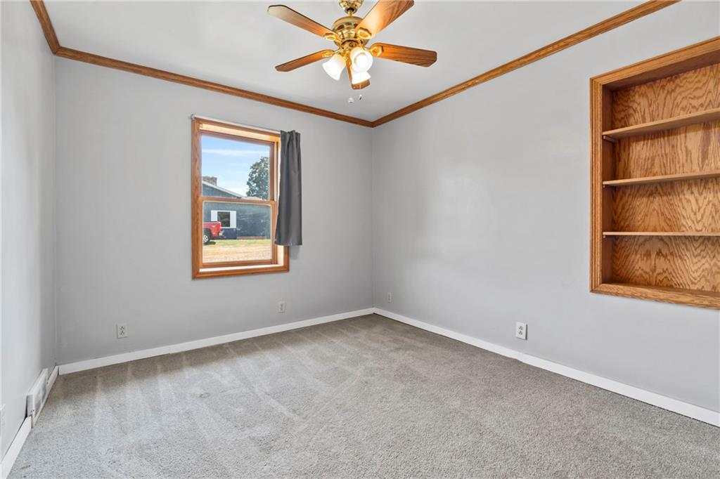 197 Douglass Road Beaver Falls, PA 15010 - Photo 27 of 33 an empty room with closet and window