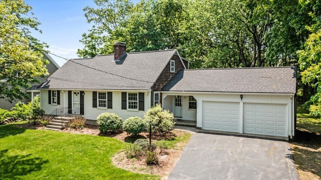 30 Cross Street Shrewsbury, MA 01545 - Photo 2 of 41 front view of a house with a yard