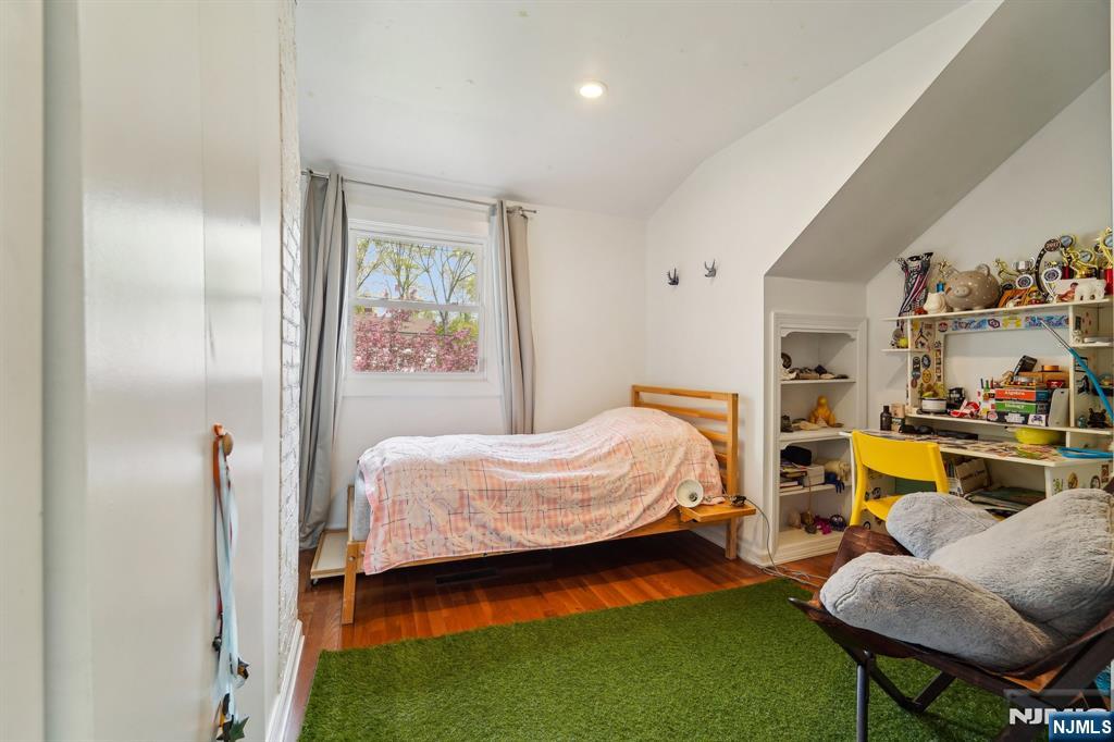 120 Gordon Avenue Tenafly, NJ 07670 - Photo 16 of 46