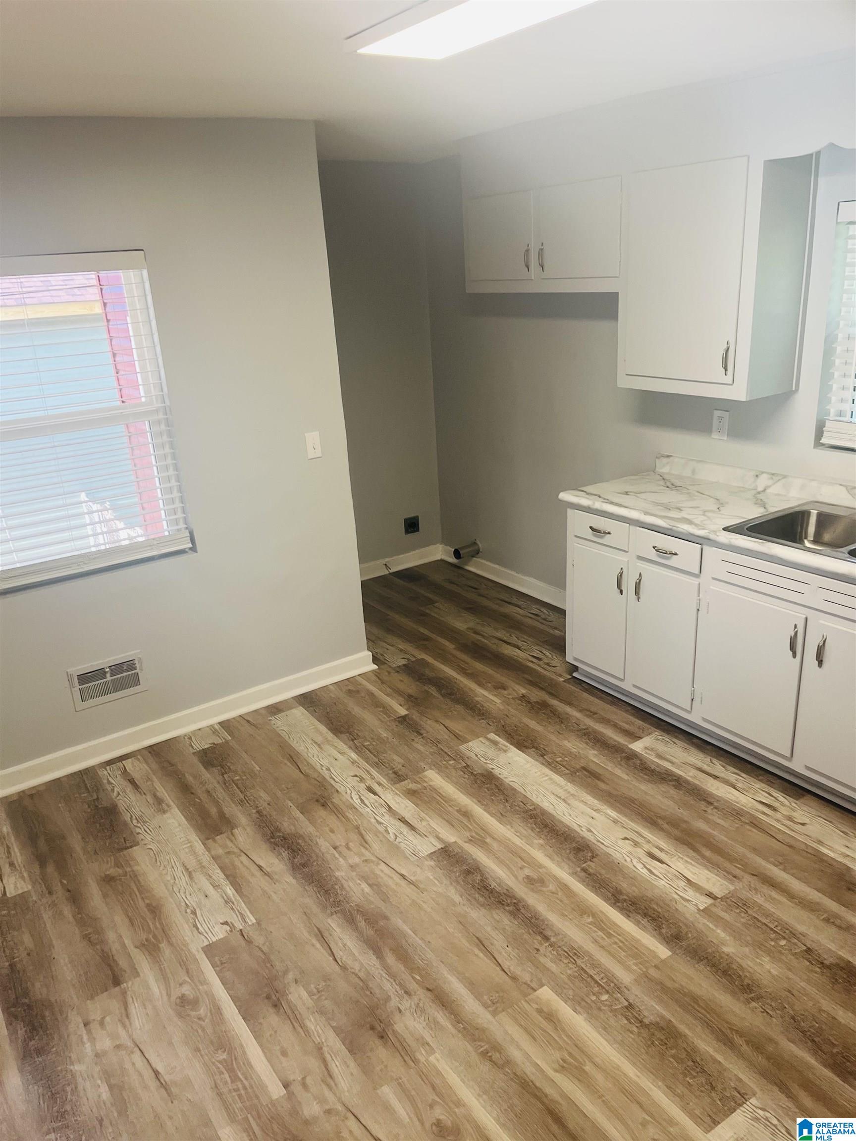 1641 18th Street Southwest Birmingham, AL 35211 - Photo 4 of 15