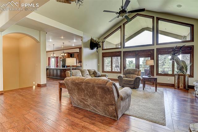 11227 Shaugnessy Road Colorado Springs, CO 80908 - Photo 7 of 50 Gallery Image 7