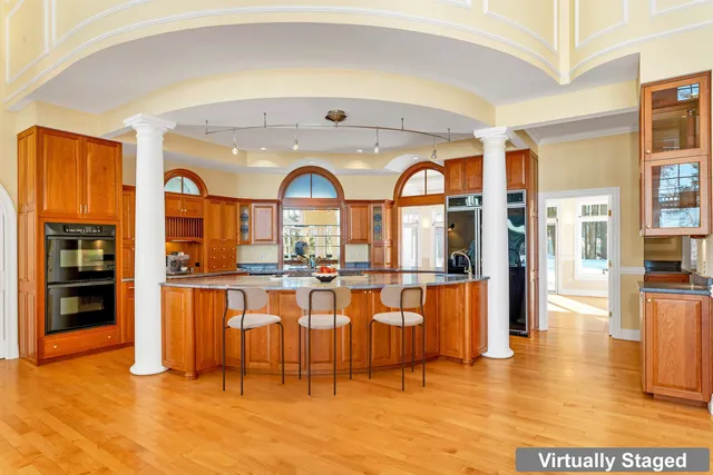 $7,450,000 | 104 Hopewell Drive, Alton, NH 03809