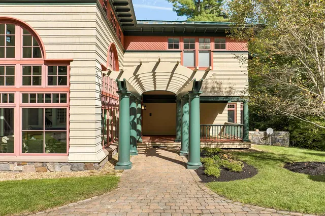 $7,450,000 | 104 Hopewell Drive, Alton, NH 03809