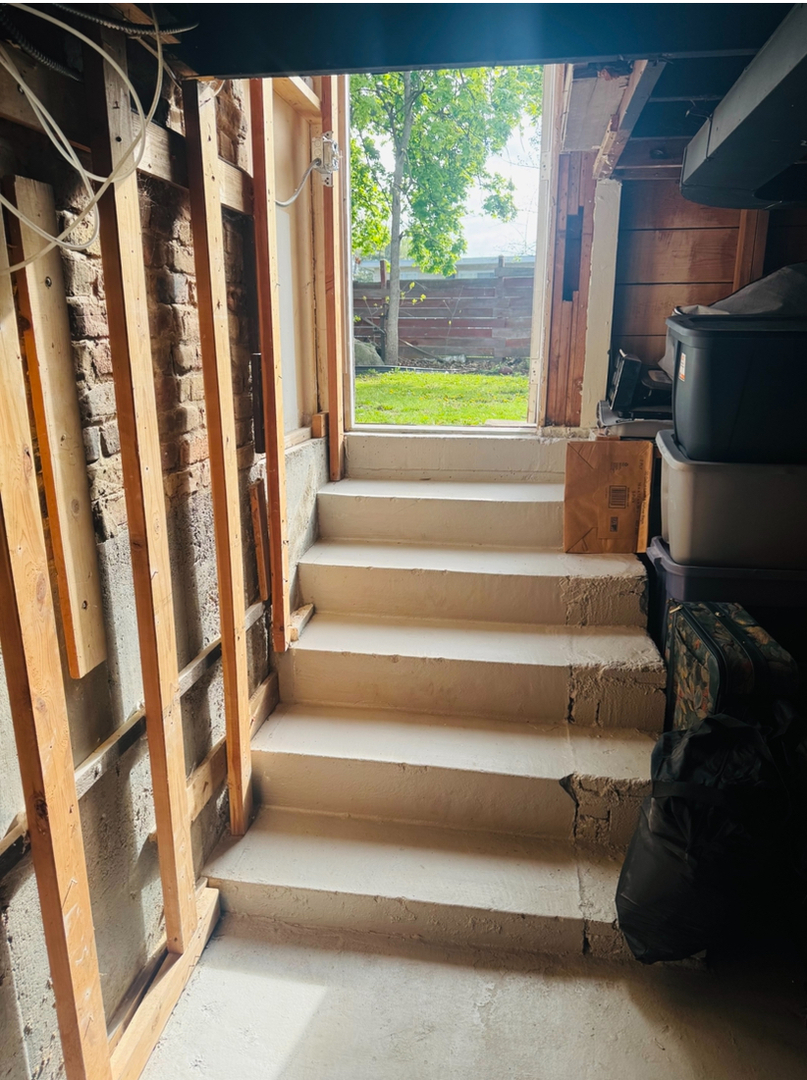 197 6th Street Wheeling, IL 60090 - Photo 51 of 51 a view of entryway with a front door