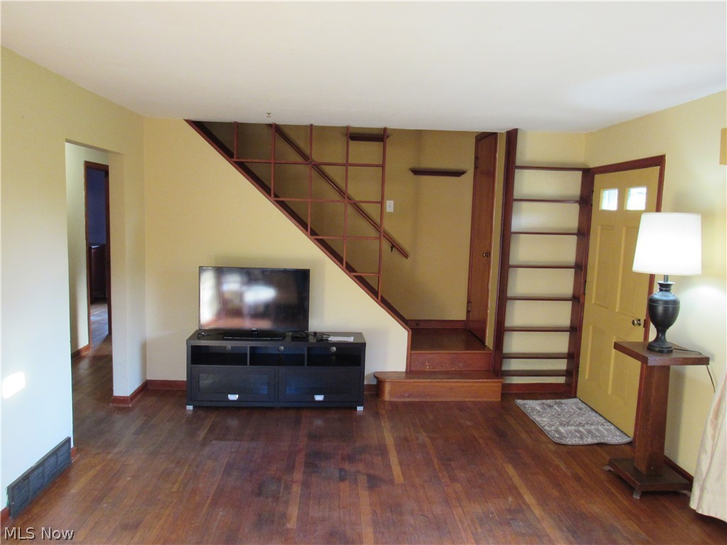 7533 Carter Road Northfield, OH 44067 - Photo 10 of 25 Gallery Image 10