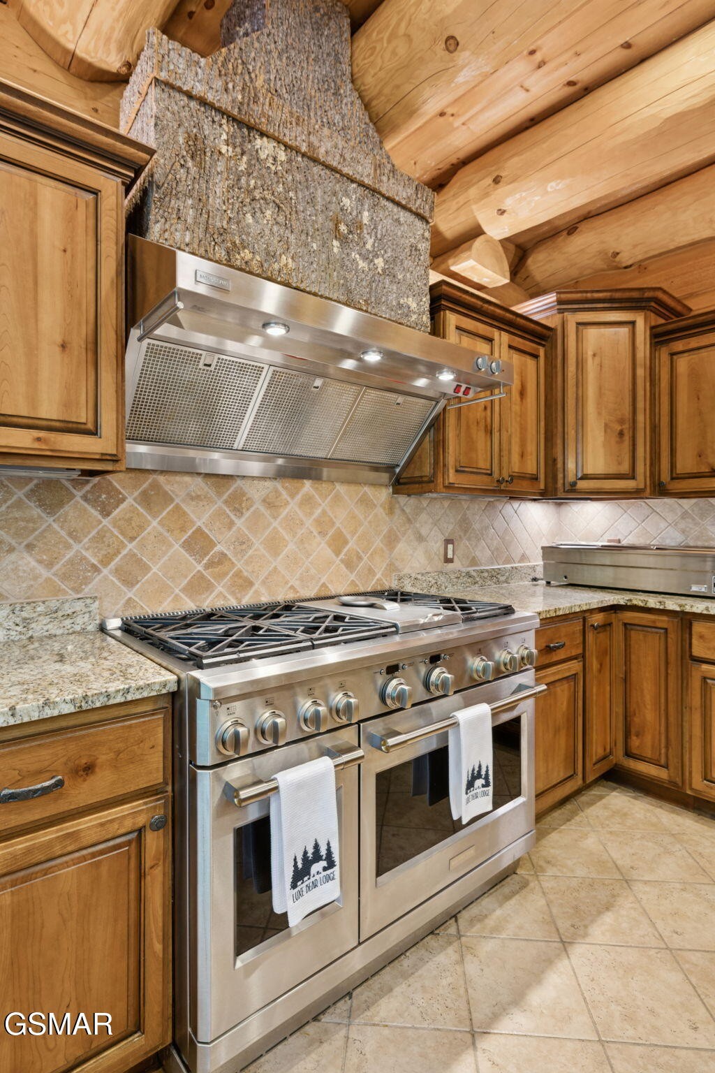 831 Big Bear Ridge Road Gatlinburg, TN 37738 - Photo 18 of 75