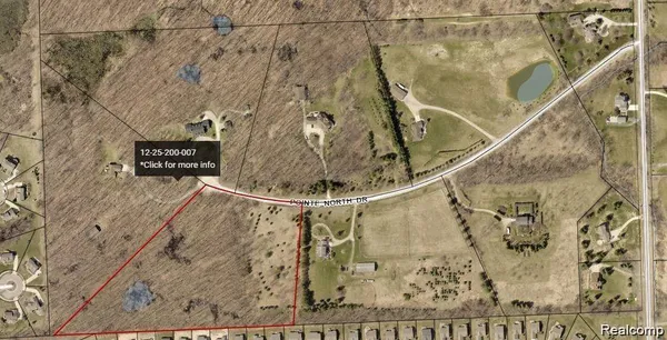 $324,000 | 6308 Pointe N Drive, Grand Blanc, MI 48439