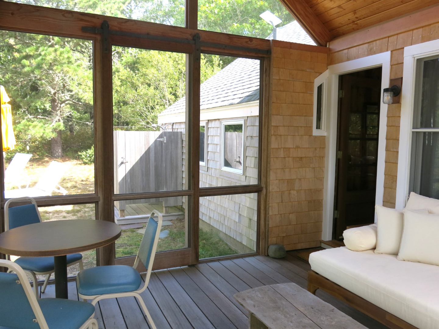 119 Thumb Point Road Vineyard Haven, MA 02568 - Photo 16 of 31 Gallery Image 16