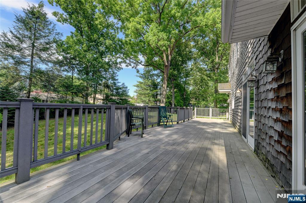 34 Knoll Road Wayne, NJ 07470 - Photo 40 of 50