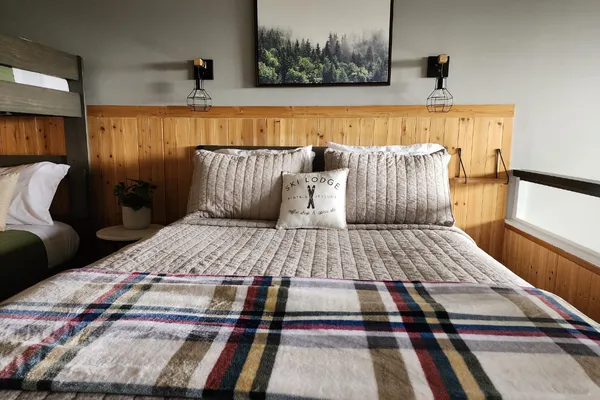 $279,999 | 120 Bridge Run Lane, Unit A, Lutsen, MN 55612