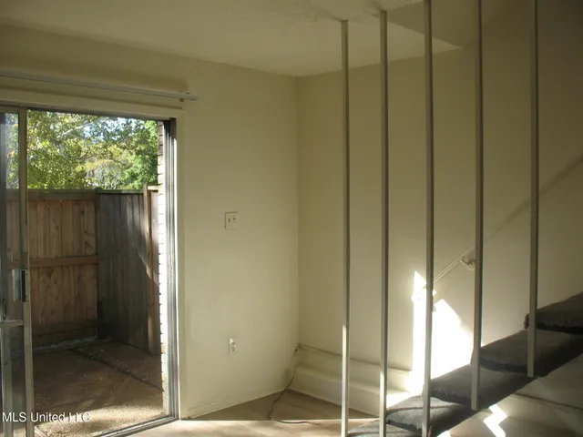 $1,265 | 949 Morningside Street, Unit E12, Jackson, MS 39202