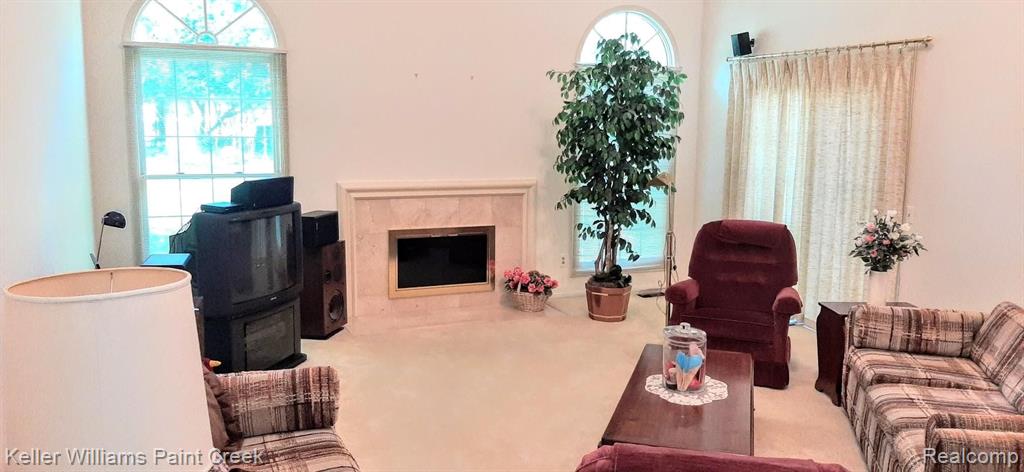 1253 Sandy Ridge Drive Rochester Hills, MI 48306 - Photo 5 of 17