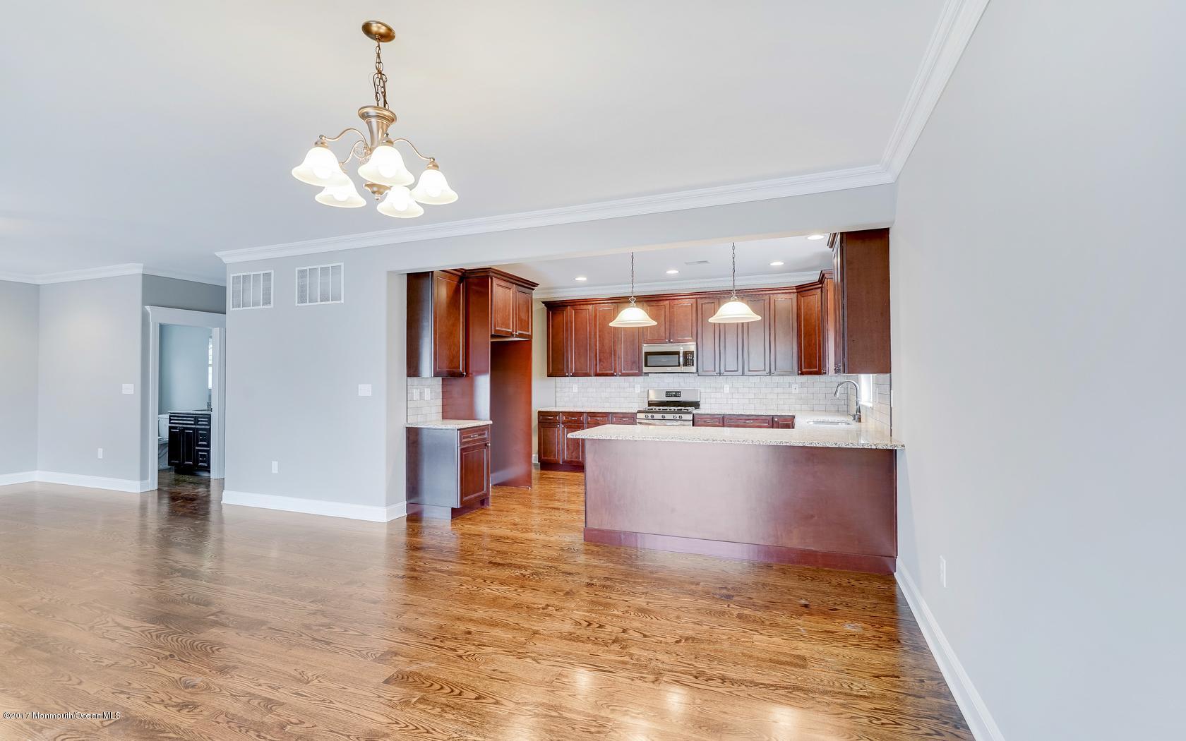 105 Waldron Road Toms River, NJ 08753 - Photo 11 of 35 10
