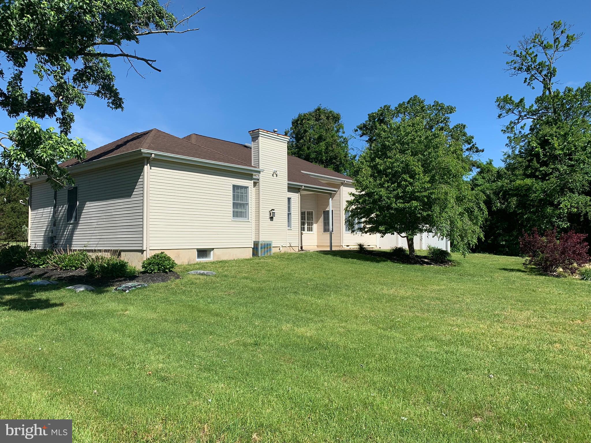 411 Barnsboro Road Sewell, NJ 08080 - Photo 6 of 41 Gallery Image 6