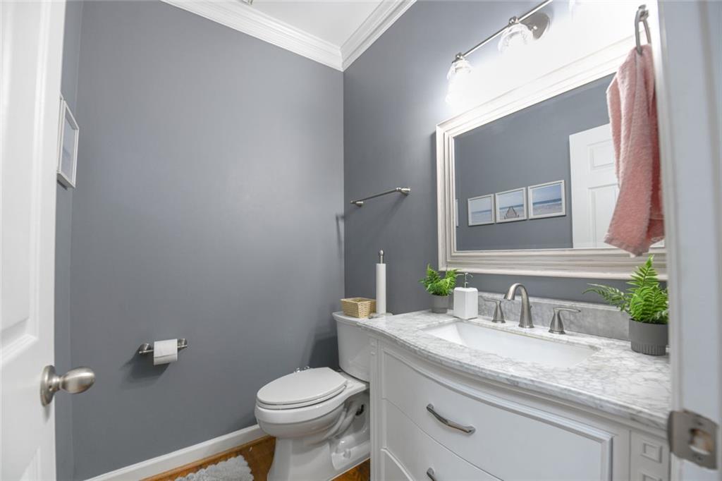 304 Bridle Path Marietta, GA 30068 - Photo 12 of 33