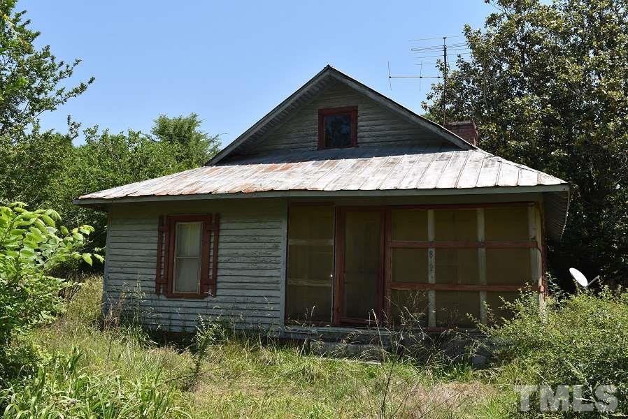 819 Walter Lambert Road Goldston, NC 27252 - Photo 3 of 10 Gallery Image 3
