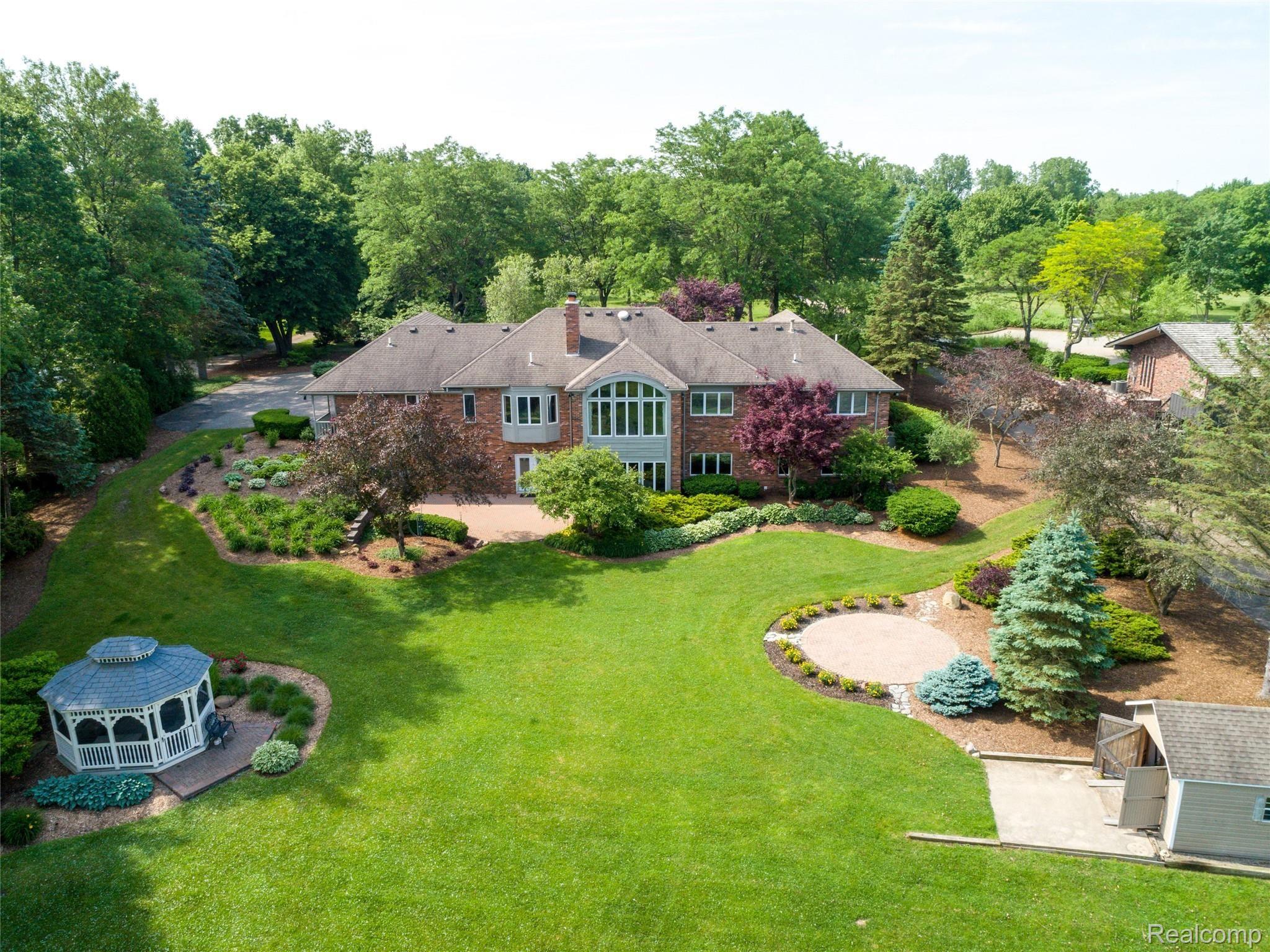50450 Hanford Road Canton, MI 48187 - Photo 2 of 85 50450 Hanford Rd Aerial