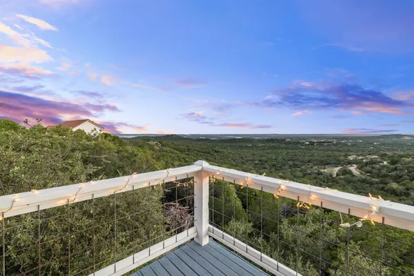 $674,990 | 8132 Breeze Way, Jonestown, TX 78645