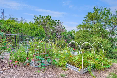 $674,990 | 8132 Breeze Way, Jonestown, TX 78645