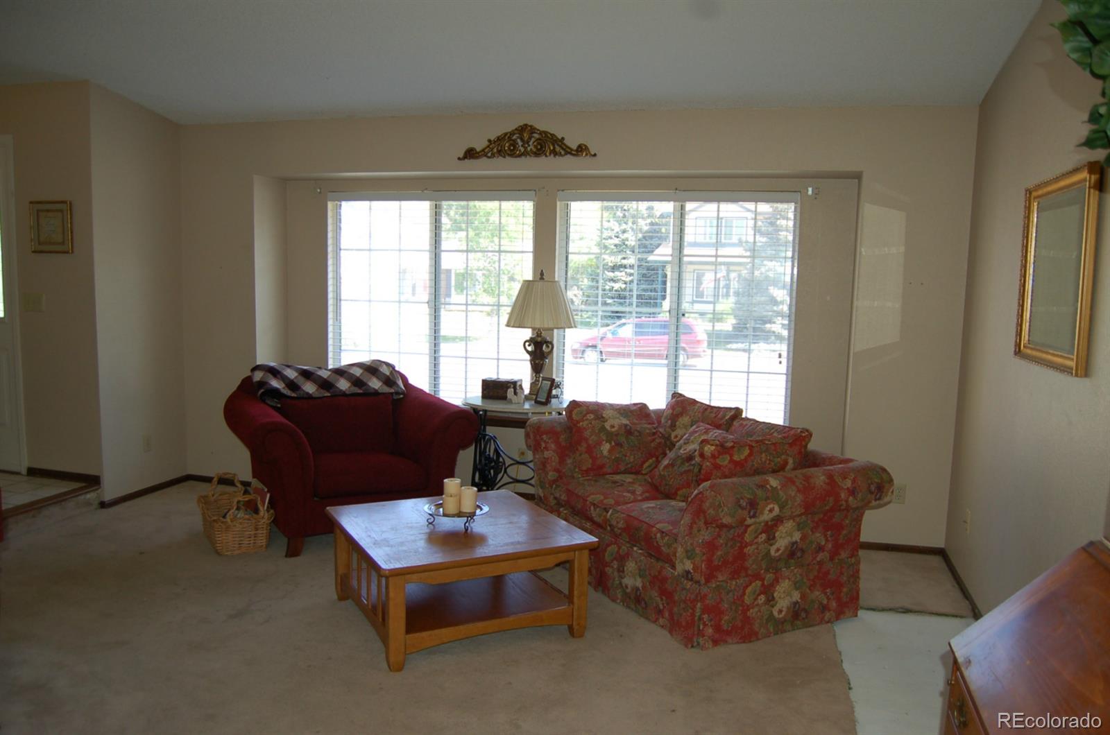 332 Northridge Road Highlands Ranch, CO 80126 - Photo 4 of 32