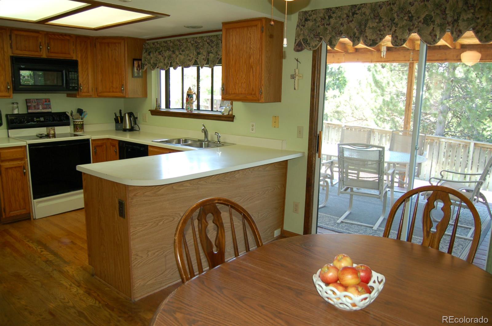 332 Northridge Road Highlands Ranch, CO 80126 - Photo 10 of 32