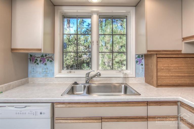 23 Kinglet Road Sunriver, OR 97707 - Photo 7 of 25 Additional Photo
