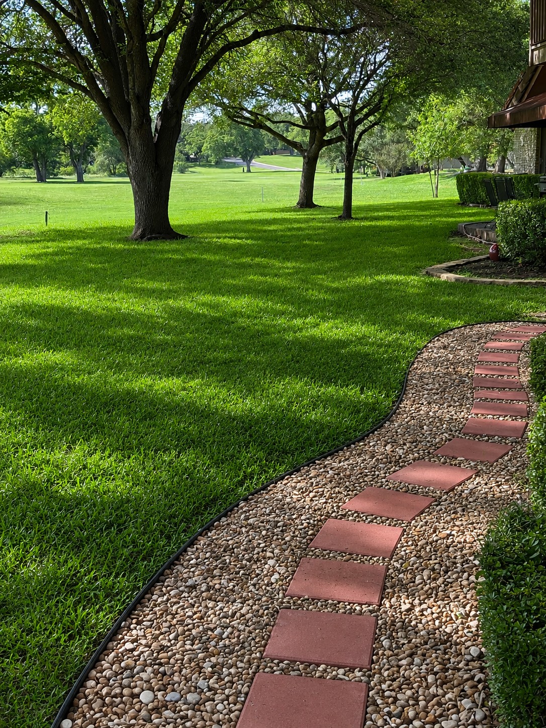 10904 Legends Lane Austin, TX 78747 - Photo 2 of 38 Looking down the 18th fairway from your back patio and walkway.