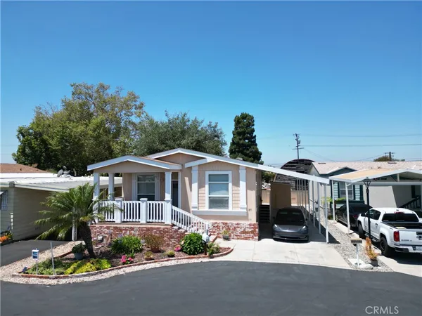 $269,900 | 211 Albatross Lane, Fountain Valley, CA 92708