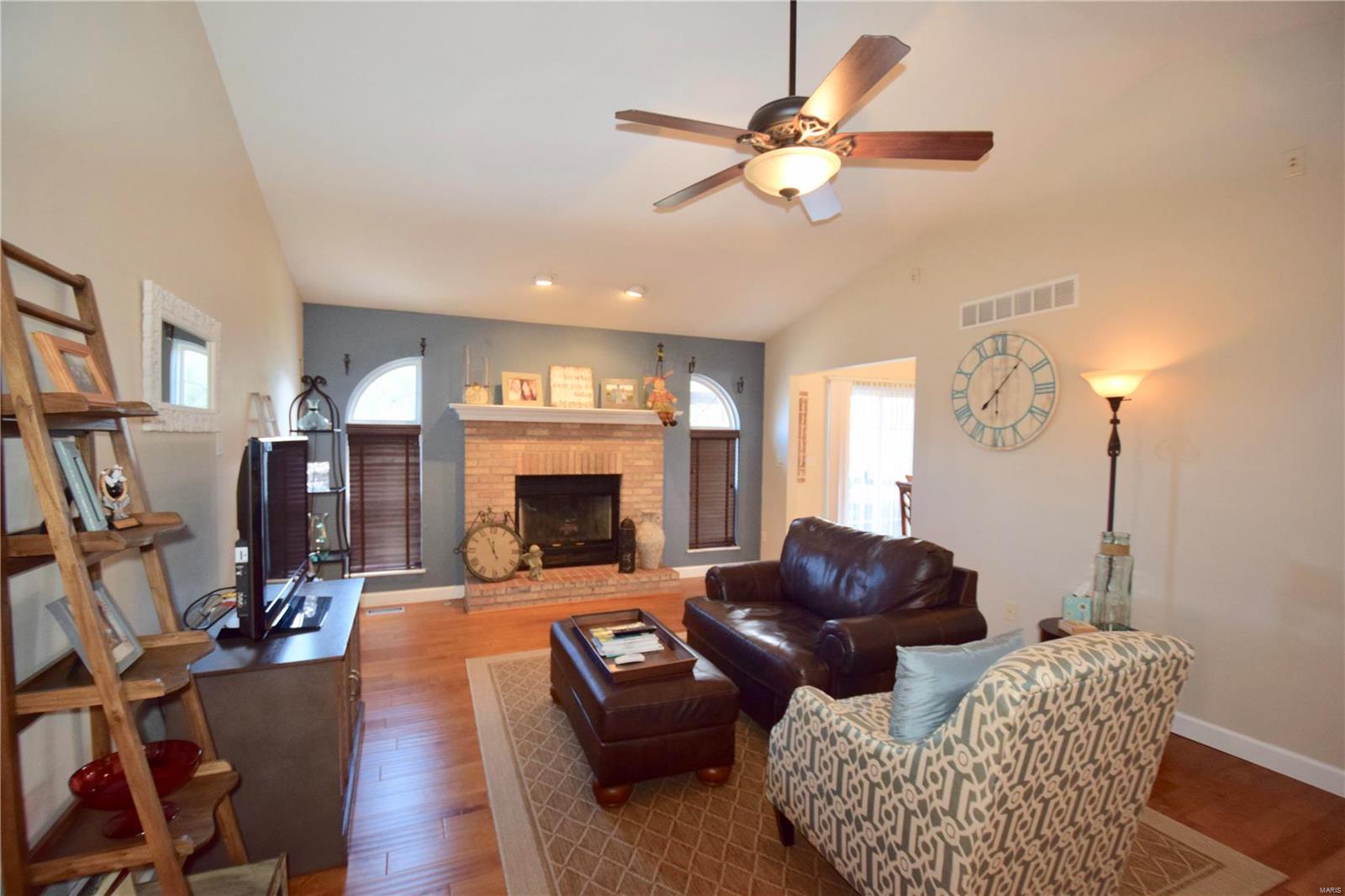 601 Copper Line Road Maryville, IL 62062 - Photo 7 of 41 Gallery Image 7
