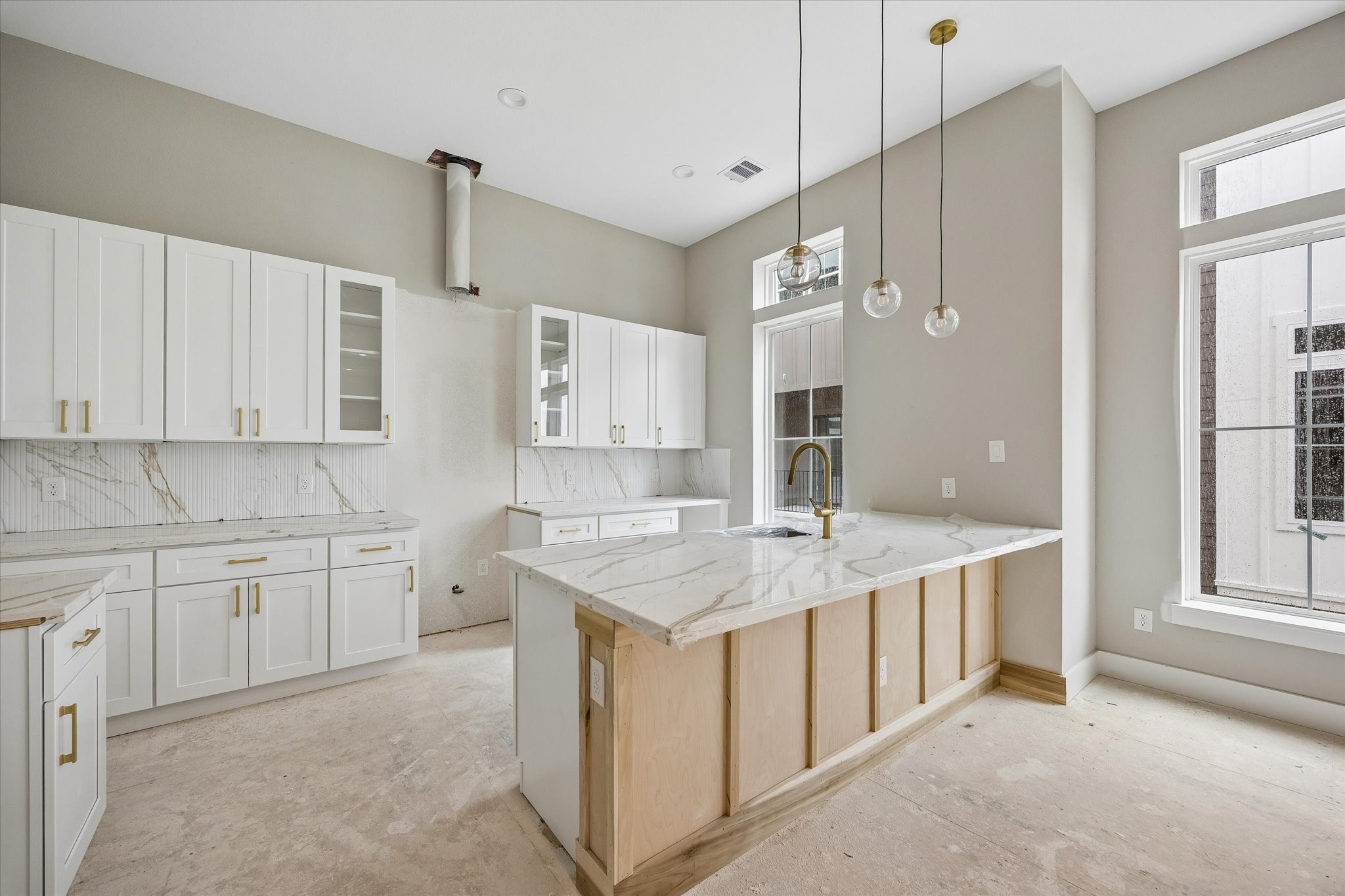 1189 West 19th Street Houston, TX 77008 - Photo 4 of 29 Construction Progress as of 06/06/2026