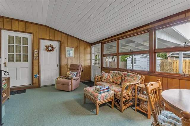 $360,000 | 1275 Park Place, Beaver, PA 15009