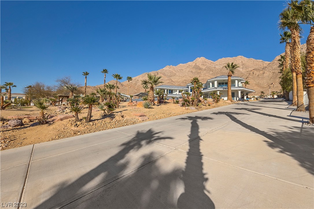 460 Probst Way Las Vegas, NV 89110 - Photo 8 of 59