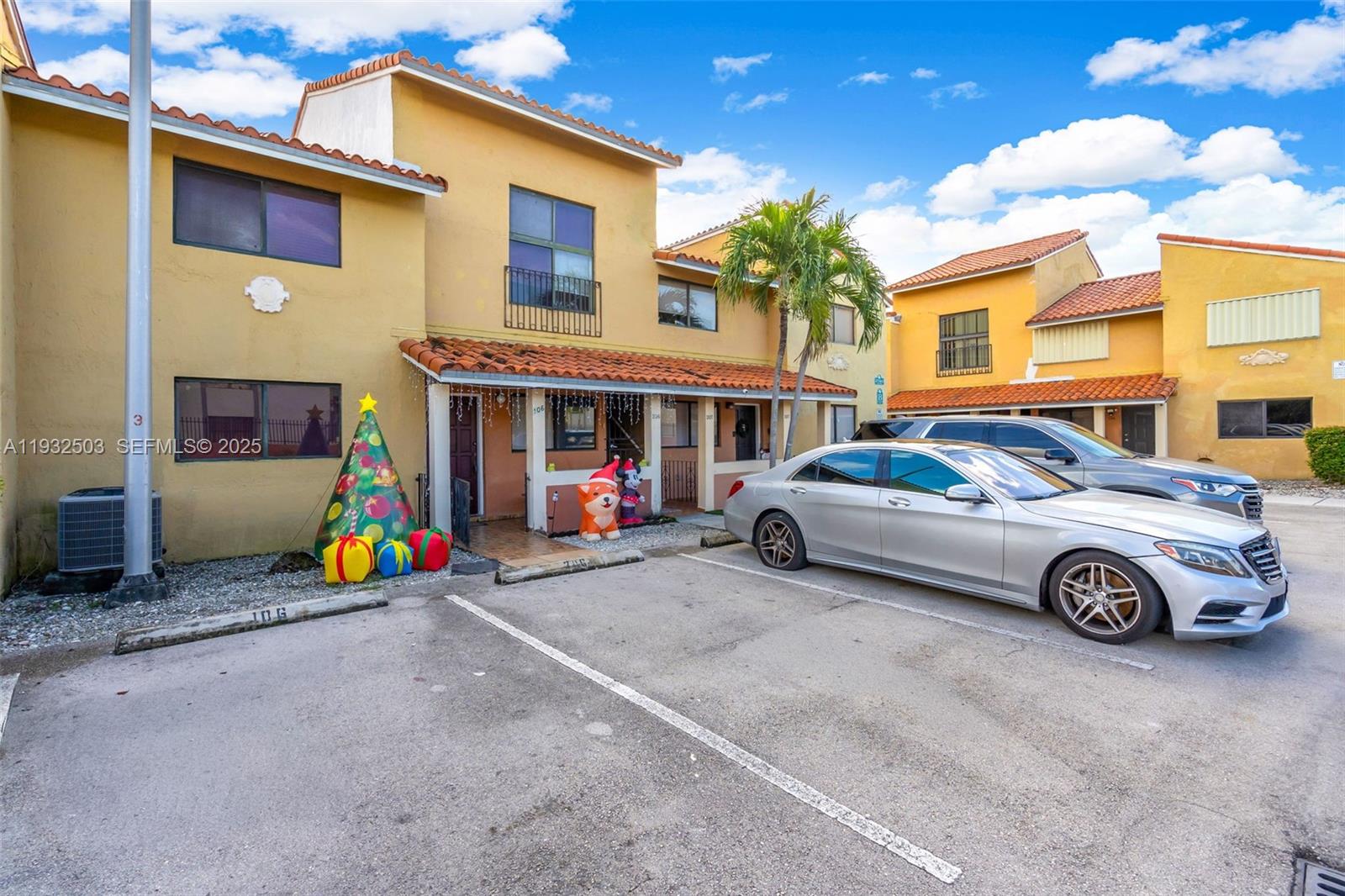 2740 West 63rd Street, Unit 206 Hialeah, FL 33016 - Photo 2 of 29