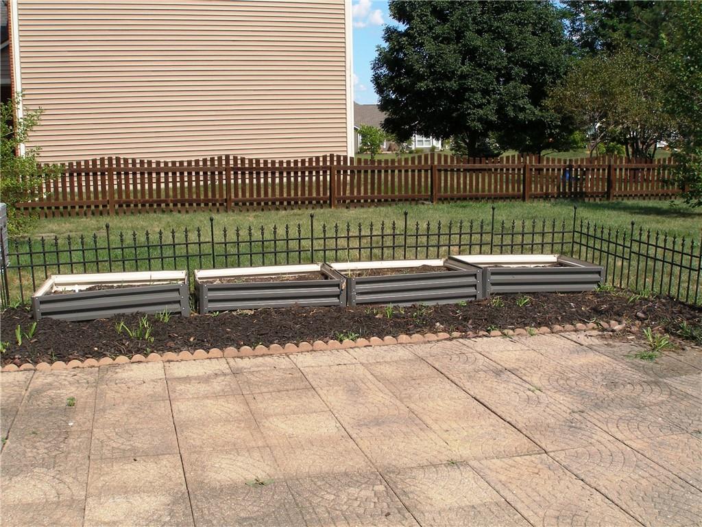 13179 Roma Bend Carmel, IN 46074 - Photo 20 of 26