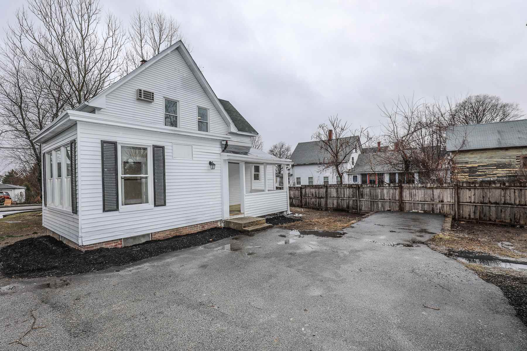 155 Mammoth Road Manchester, NH 03109 - Photo 39 of 40 Gallery Image 39